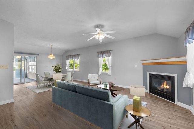 90 Crystal Water Dr 90, East Bridgewater, MA 02333
