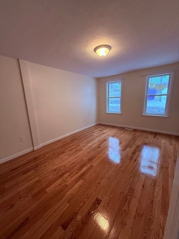 207 Harvard 2, Boston, MA 02124