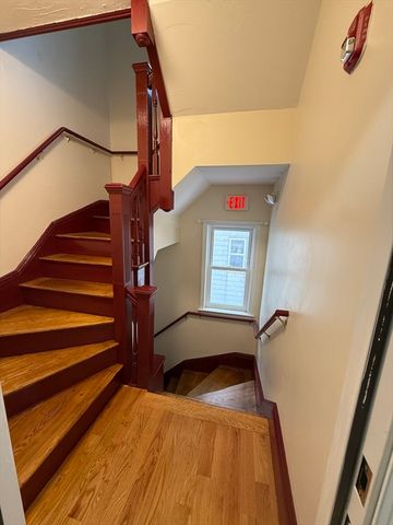 207 Harvard 2, Boston, MA 02124