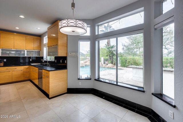 13210 N 13TH Street, Phoenix, AZ 85022