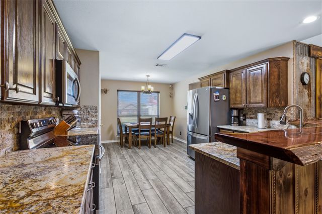 119 Harli Drive, Trenton, TX 75490