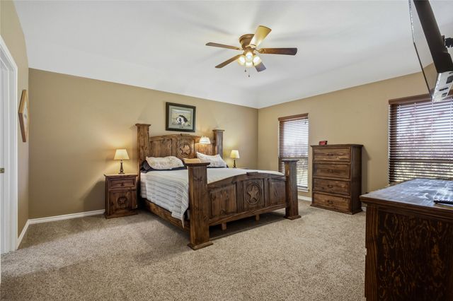 119 Harli Drive, Trenton, TX 75490