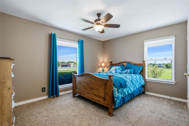 119 Harli Drive, Trenton, TX 75490