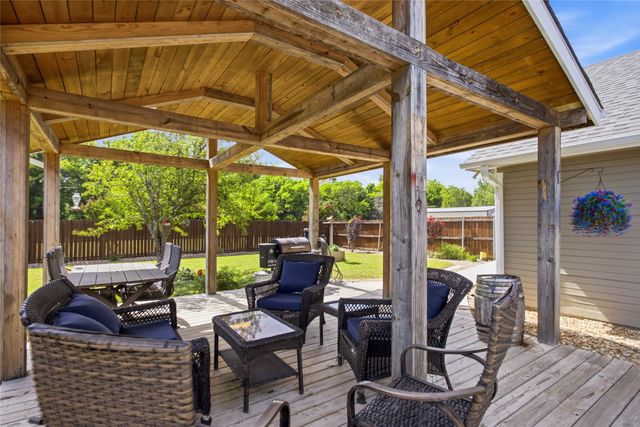 119 Harli Drive, Trenton, TX 75490