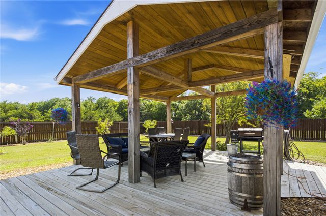 119 Harli Drive, Trenton, TX 75490