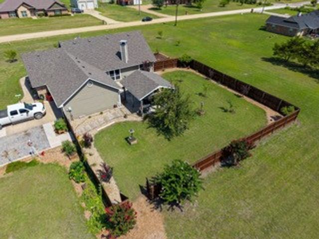 119 Harli Drive, Trenton, TX 75490