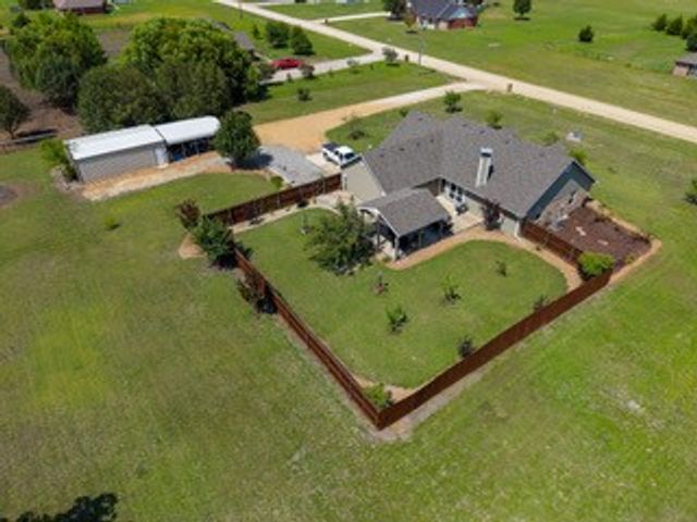 119 Harli Drive, Trenton, TX 75490