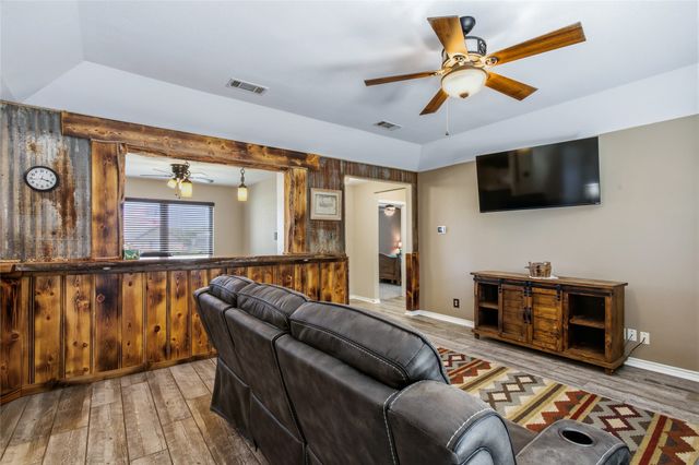 119 Harli Drive, Trenton, TX 75490