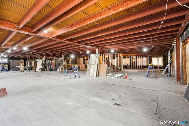 621 Farmington Avenue, Hartford, CT 06105