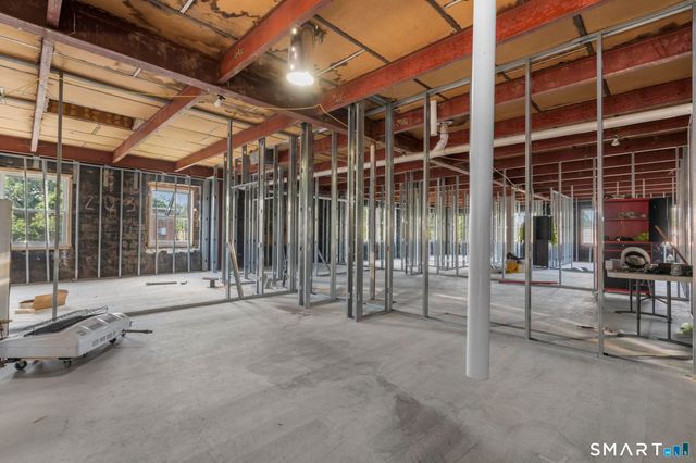 621 Farmington Avenue, Hartford, CT 06105