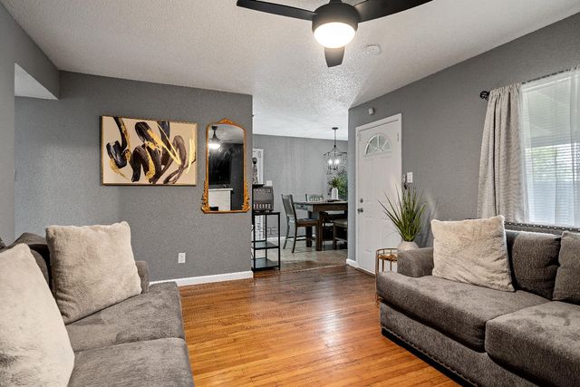 3720 Lowry Dr, North Highlands, CA 95660