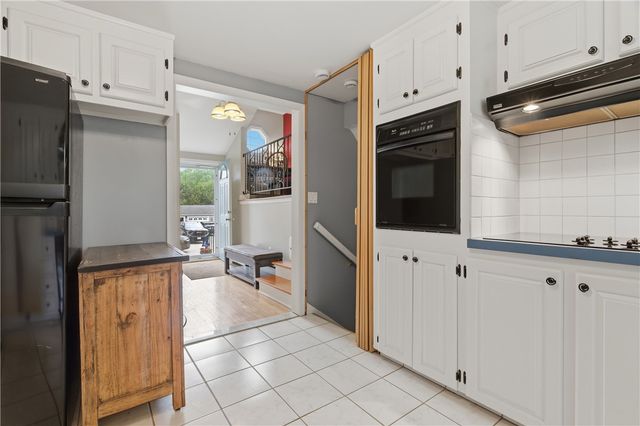 35 Superior View Boulevard, North Providence, RI 02911