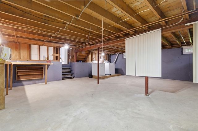 35 Superior View Boulevard, North Providence, RI 02911