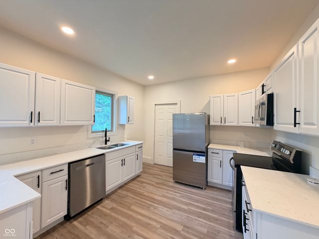 941 W 25th Street, Indianapolis, IN 46208