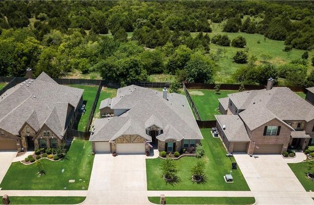 5809 Yellow Rose Court, Midlothian, TX 76065