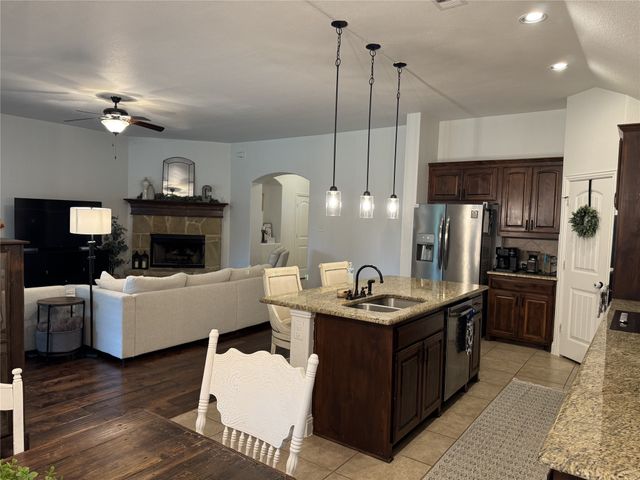 5809 Yellow Rose Court, Midlothian, TX 76065
