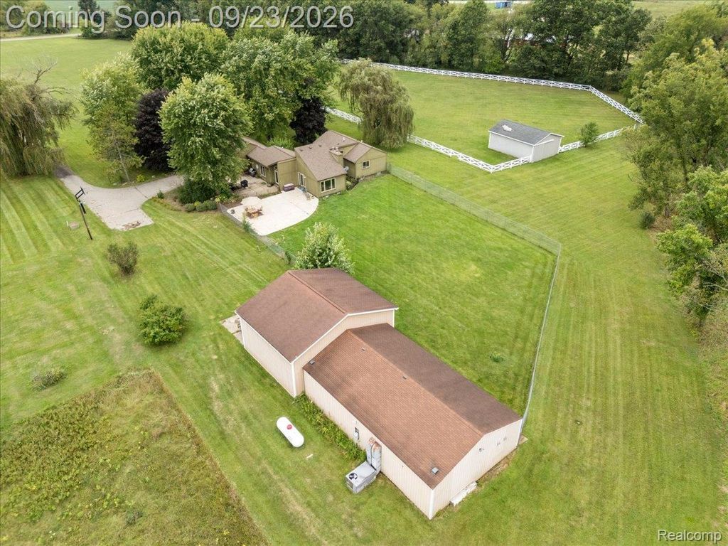 15681 Arnold Road, Unadilla Township, MI 48137
