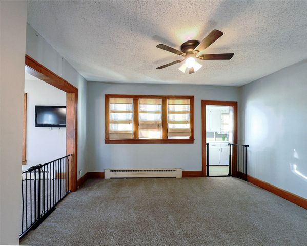 336 E Broad Street, Des Moines, IA 50315