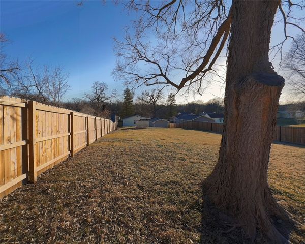 336 E Broad Street, Des Moines, IA 50315