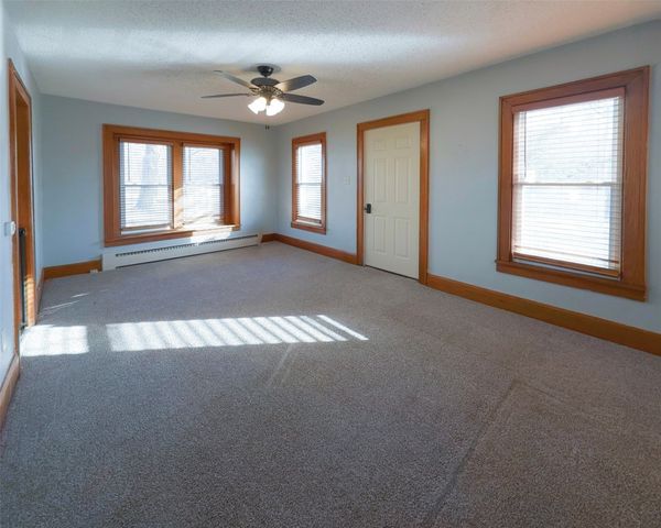 336 E Broad Street, Des Moines, IA 50315