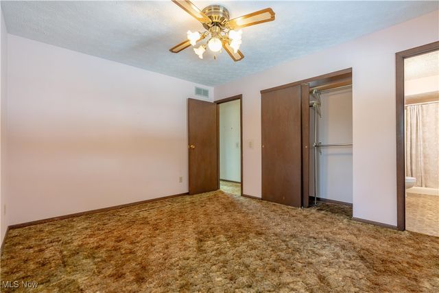 8695 Lansdale Avenue NW, North Canton, OH 44720