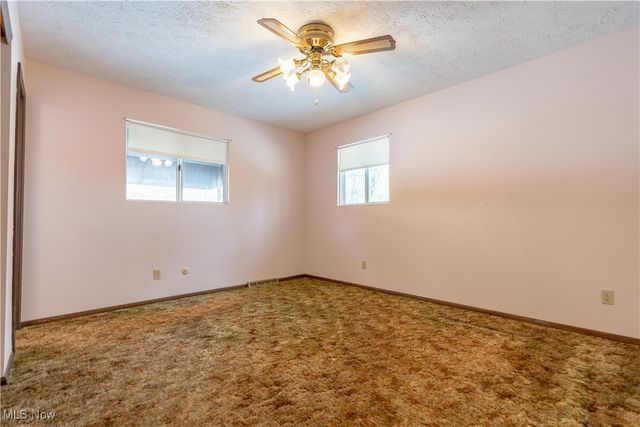 8695 Lansdale Avenue NW, North Canton, OH 44720