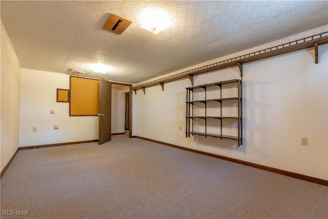 8695 Lansdale Avenue NW, North Canton, OH 44720