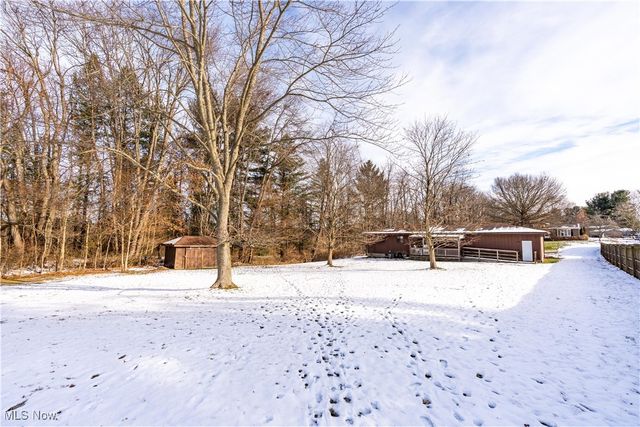 8695 Lansdale Avenue NW, North Canton, OH 44720