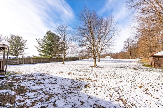 8695 Lansdale Avenue NW, North Canton, OH 44720