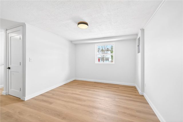 130 Fox Run Rd, Cranberry Twp, PA 16066