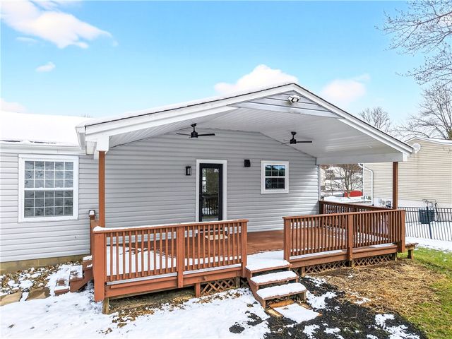 130 Fox Run Rd, Cranberry Twp, PA 16066