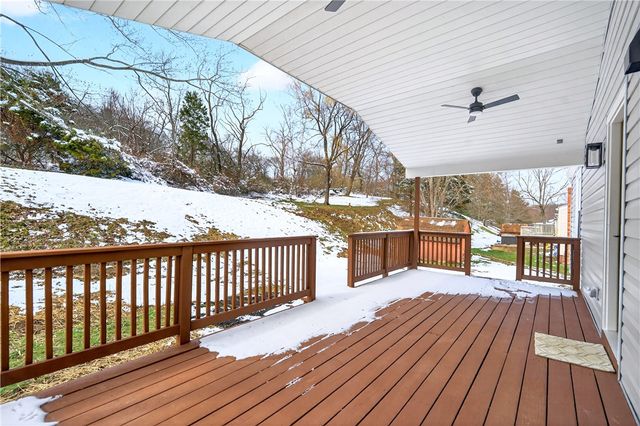 130 Fox Run Rd, Cranberry Twp, PA 16066