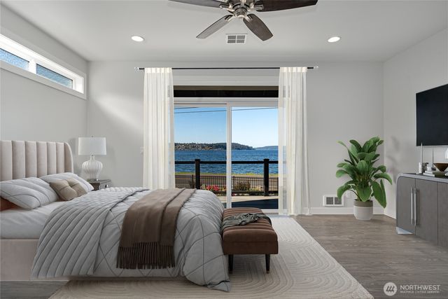 1253 Beach Drive E, Port Orchard, WA 98366