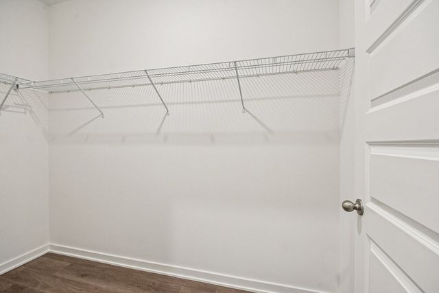 9946 Edgebrook Lane, Huntley, IL 60142