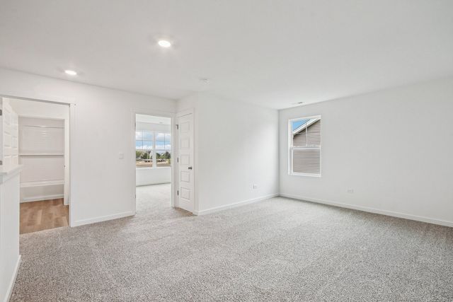 9946 Edgebrook Lane, Huntley, IL 60142