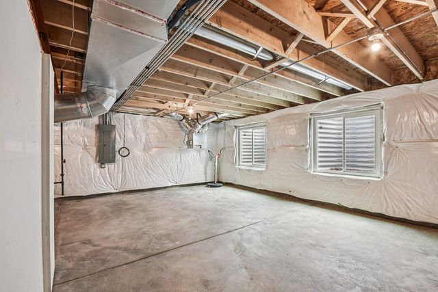 9946 Edgebrook Lane, Huntley, IL 60142