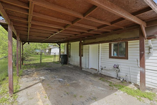 403 Elmo Street, Cleburne, TX 76031