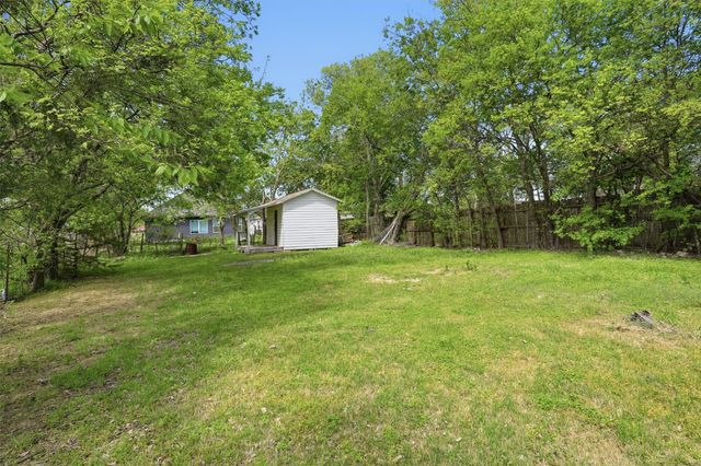 403 Elmo Street, Cleburne, TX 76031