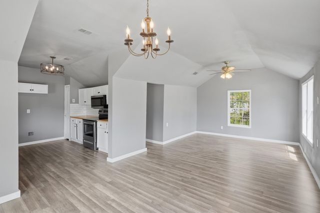 403 Elmo Street, Cleburne, TX 76031