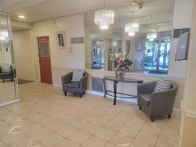 8260 SW 24TH Street 6214, North Lauderdale, FL 33068
