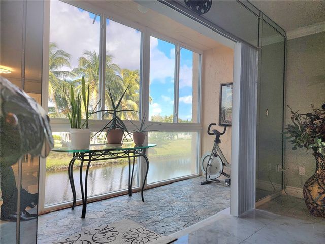 8260 SW 24TH Street 6214, North Lauderdale, FL 33068