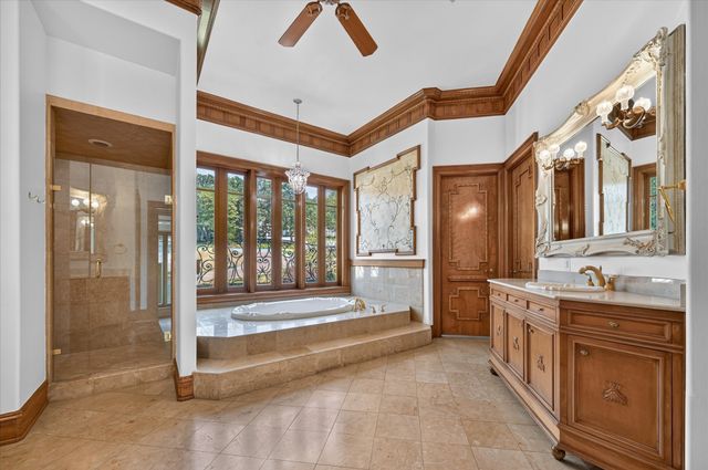 4505 Tour 18 Drive, Flower Mound, TX 75022