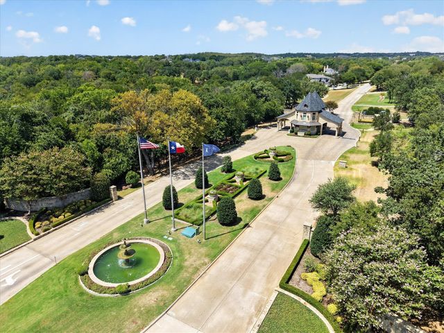 4505 Tour 18 Drive, Flower Mound, TX 75022