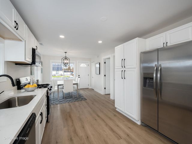 2217 Ruby Street, Melrose Park, IL 60164