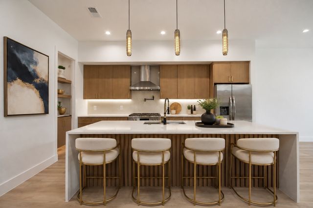 2332 Wycliff Avenue, Dallas, TX 75219