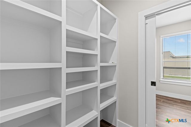 2204 Magnolia Drive, Round Rock, TX 78664