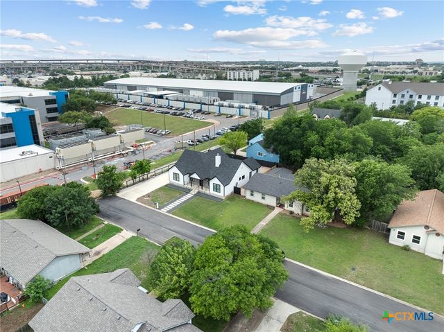 2204 Magnolia Drive, Round Rock, TX 78664