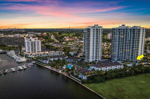 1 Water Club Way 402, North Palm Beach, FL 33408