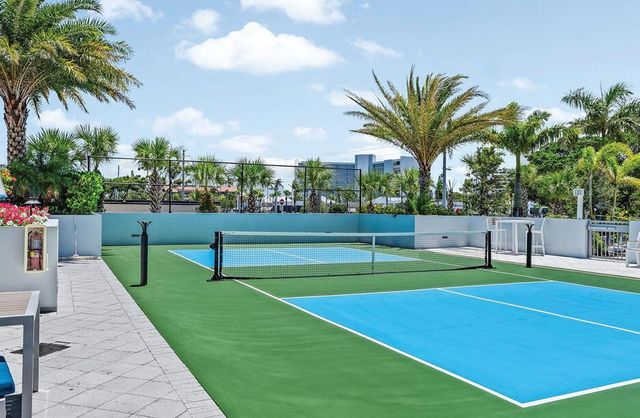 1 Water Club Way 402, North Palm Beach, FL 33408