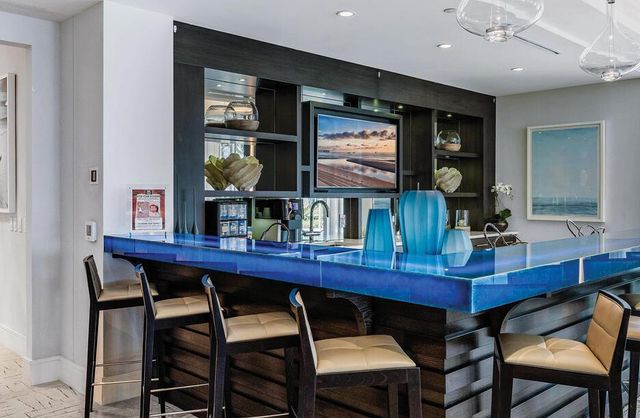 1 Water Club Way 402, North Palm Beach, FL 33408